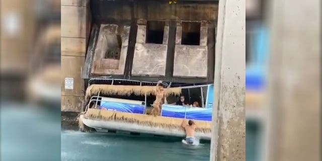 Florida drawbridge partially crushes pontoon boat, sending passengers scrambling