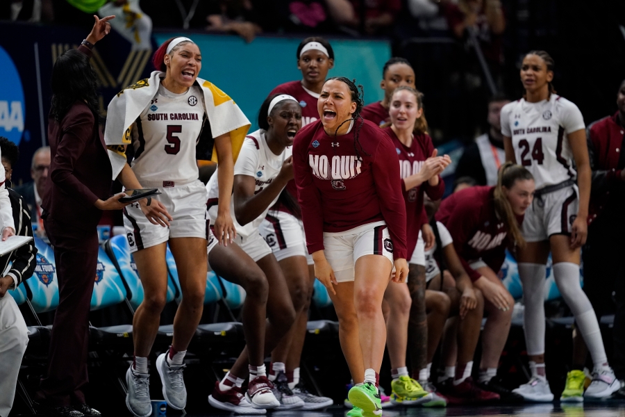 South Carolina defeats UConn in women’s National Championship, 64-49