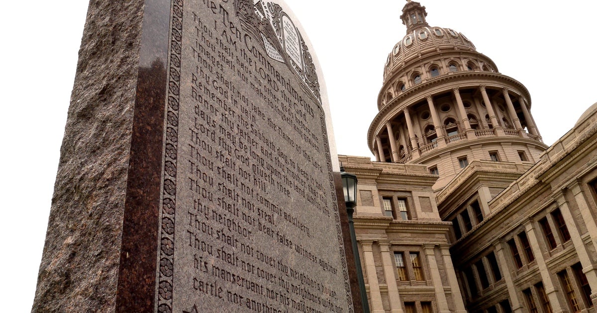 Public schools would have to display Ten Commandments under bill passed by Texas Senate